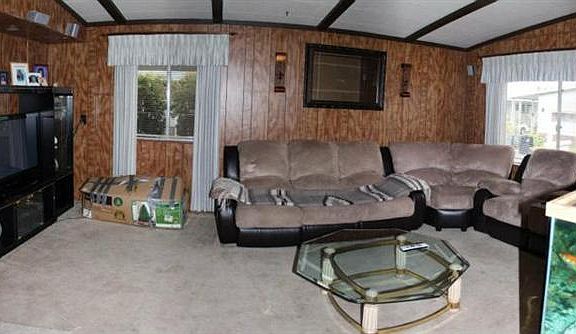 2nd image of 522 Florentine Dr #522