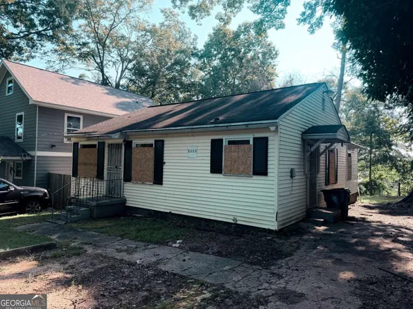 2772 Palm Dr, East Pt, GA 30344