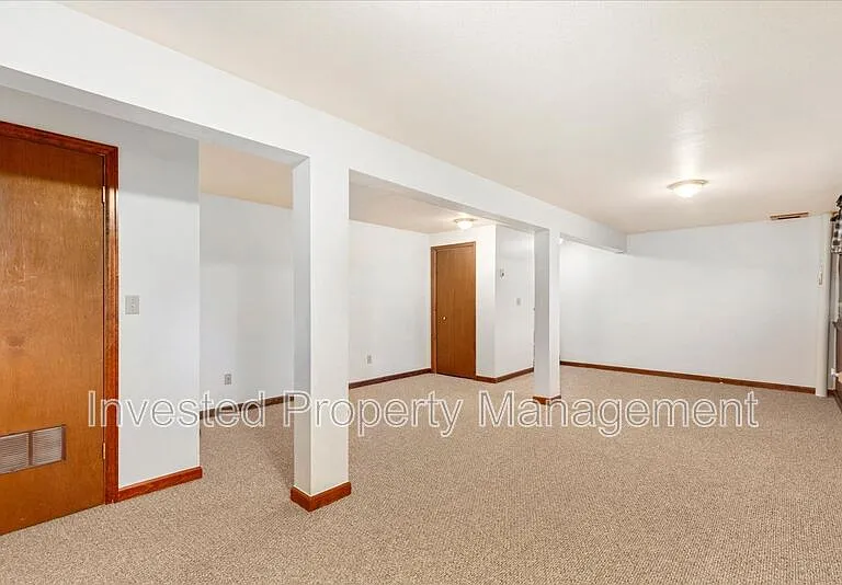 413 Poncha Blvd — Photo 25