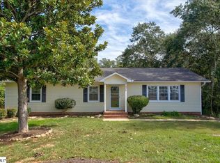 336 E Celestial Dr, Greer, SC 29651