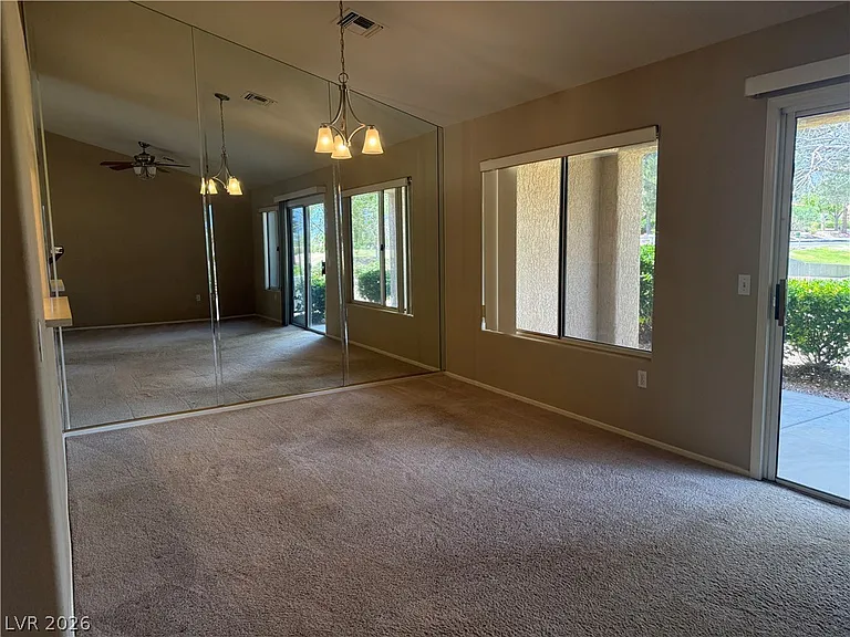 2425 Showcase Dr — Photo 21