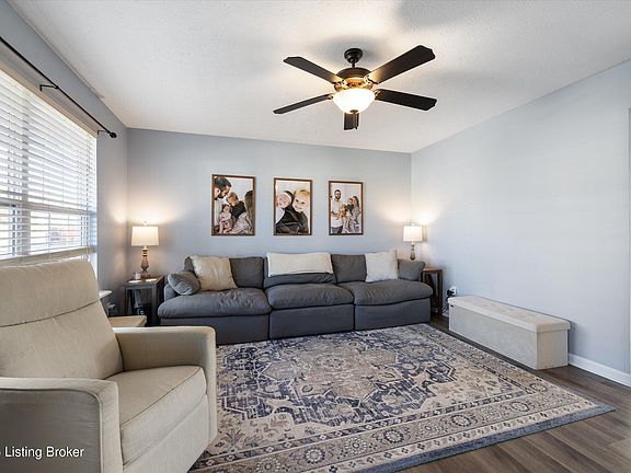 5th image of 2121 Two Springs Dr