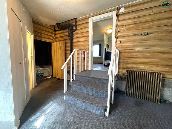 3rd image of 4043 Teal Ave