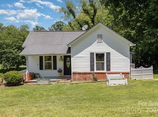 930 Hoke St, Kannapolis, NC 28081