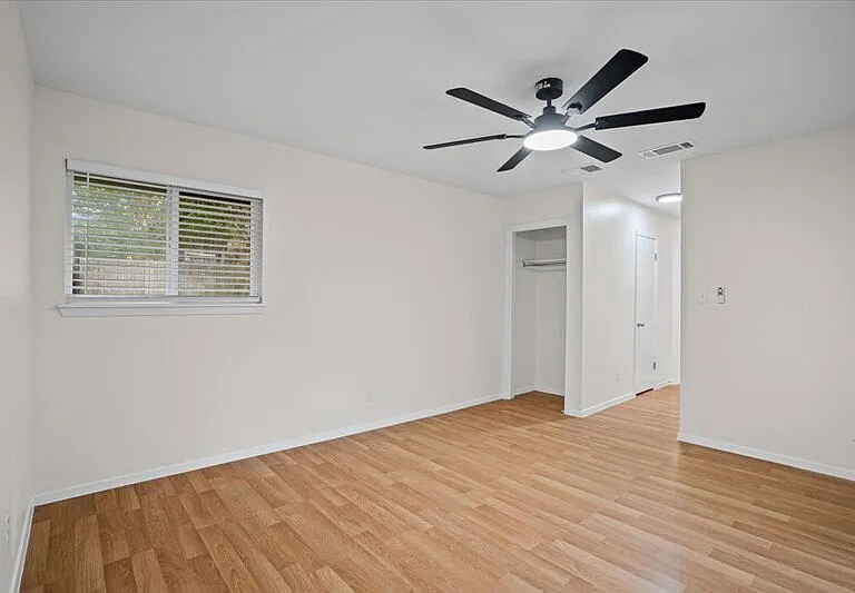 7603 Brookhollow Cv — Photo 15