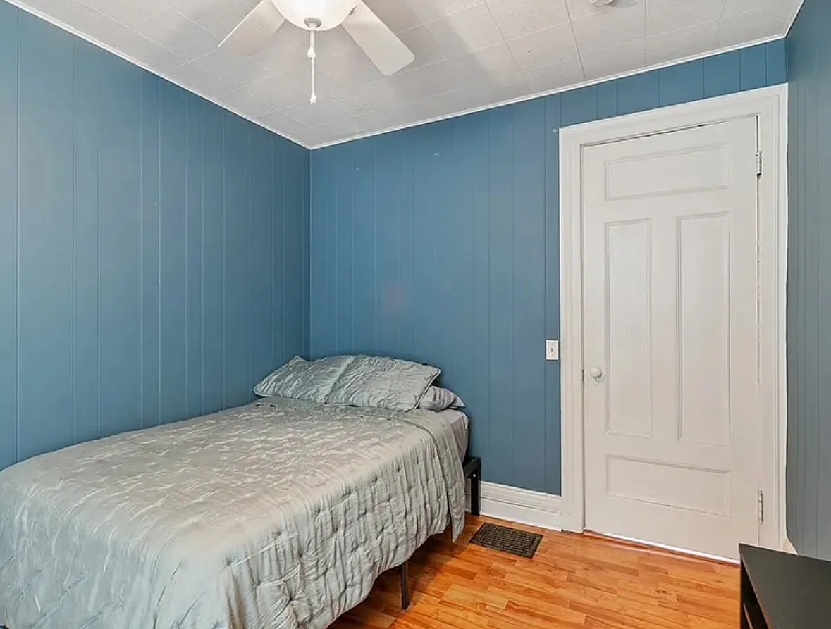 2 bed, 1106 sqft, $1,800 — Photo 1