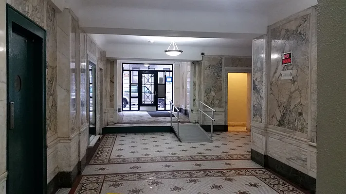 Rented by Lang Realty LLC | media 28