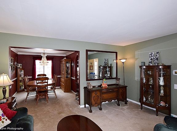 4th image of 1419 Black Oak Trl