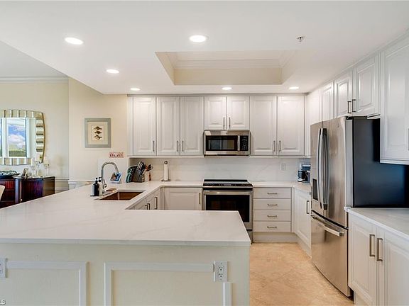5th image of 4751 West Bay BLVD #905