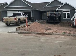 3019 Hoefer Ave, Rapid City, SD 57701