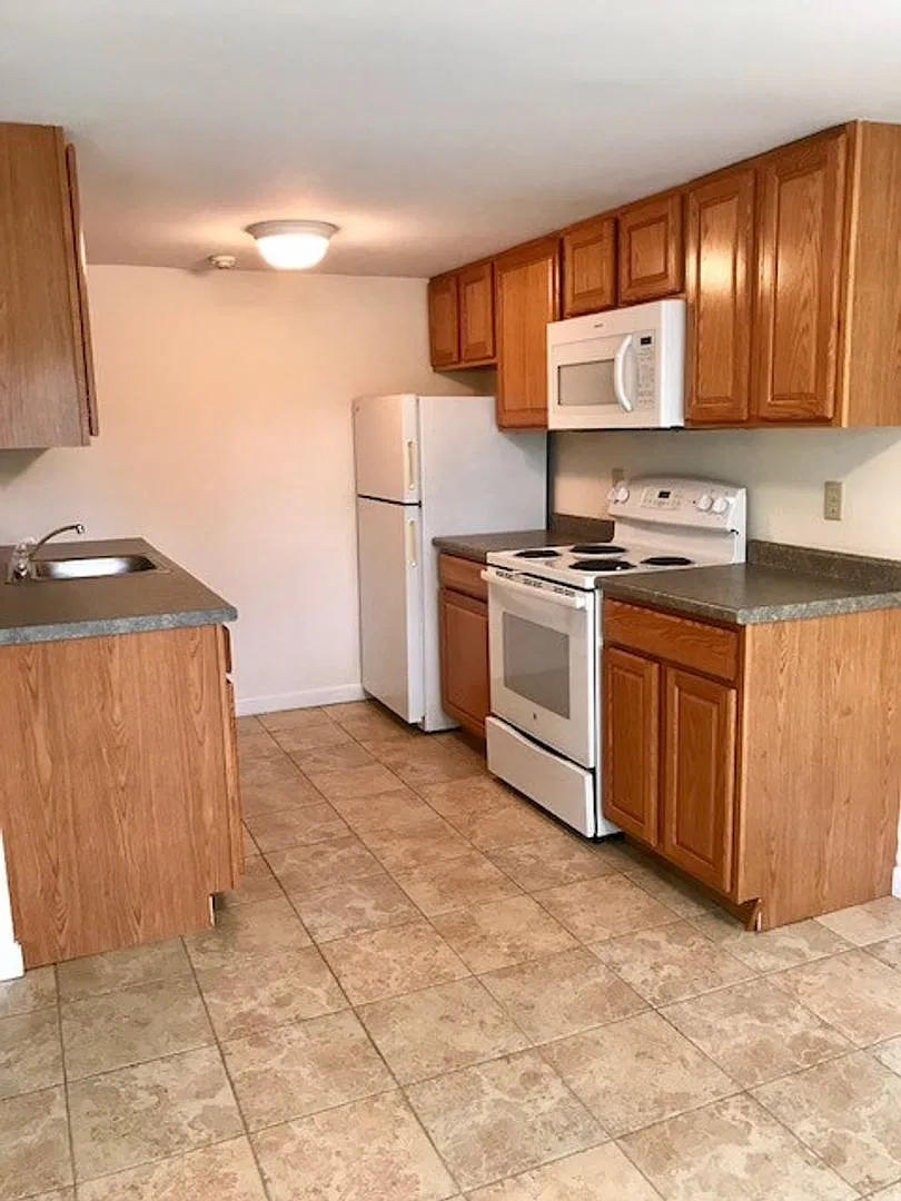 9A River Street — Photo 3