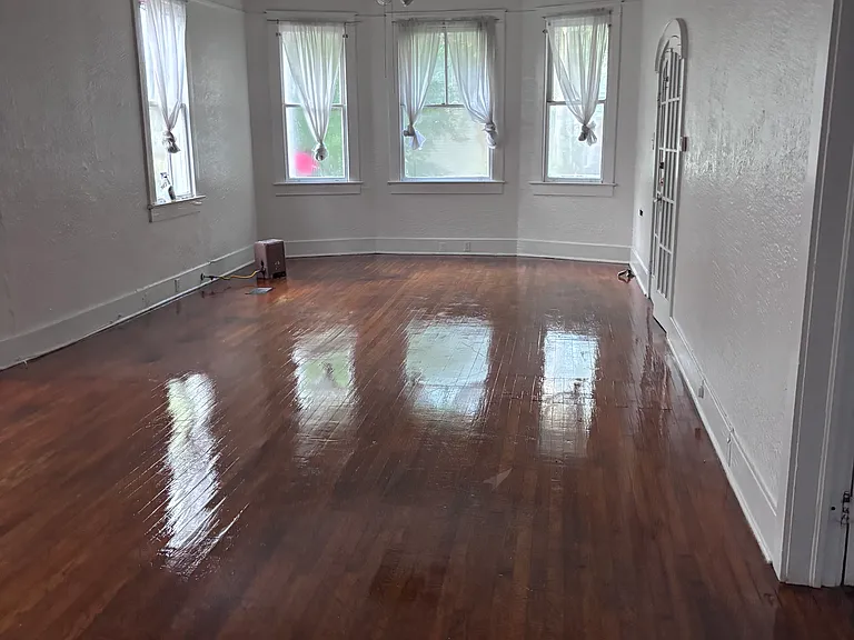 715 Spanish Town Rd #1 — Photo 11