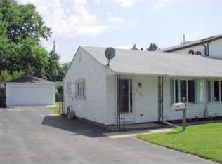 4211 W 90th Pl, Hometown, IL