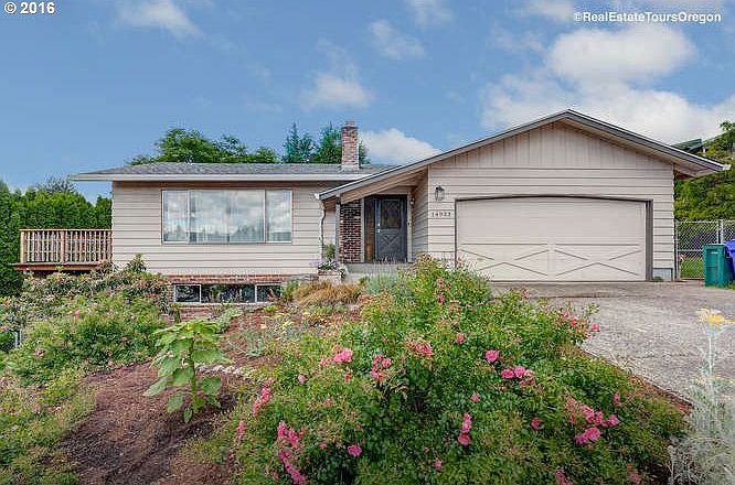 16158002