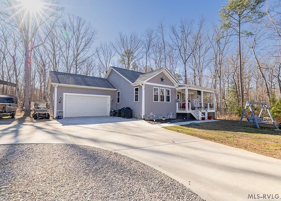 1st image of 130 Recreation Ln
