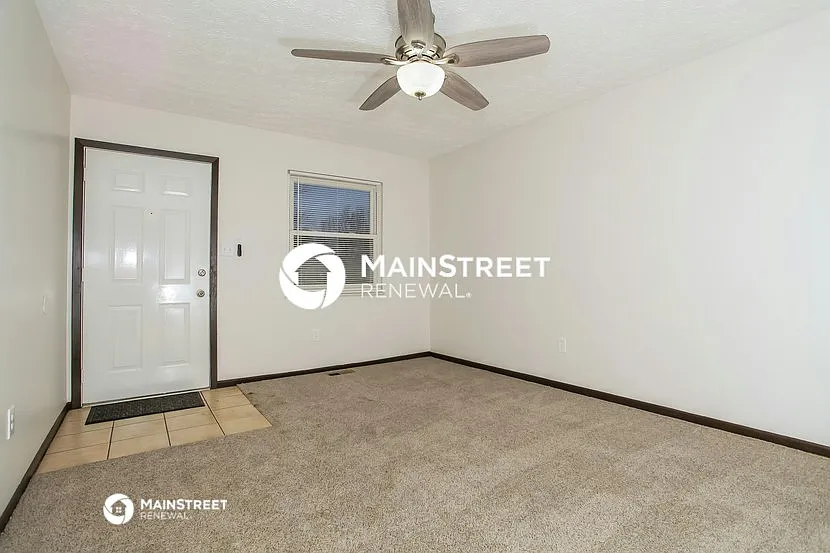 6336 Sandric Ln — Photo 2