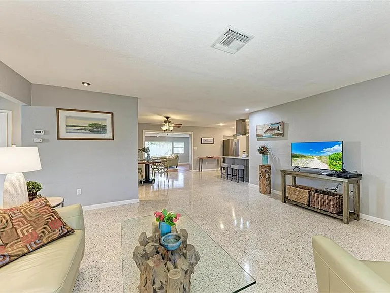 6000 Bayou Grande Blvd NE — Photo 7