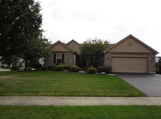 2041 Parklawn Dr, Lewis Center, OH