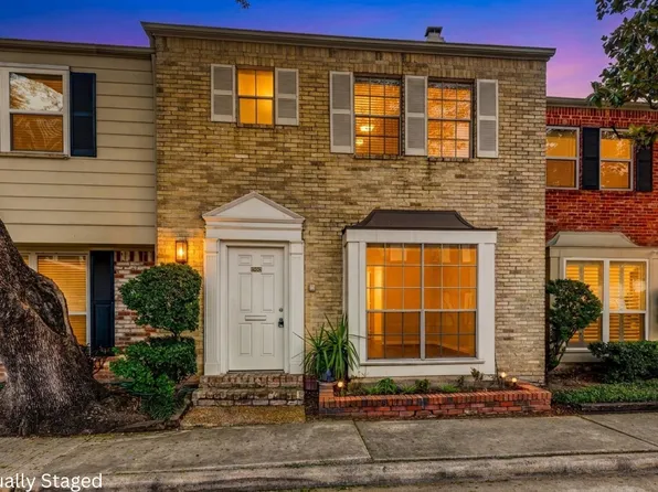 6444 Burgoyne Rd #104, Houston, TX 77057