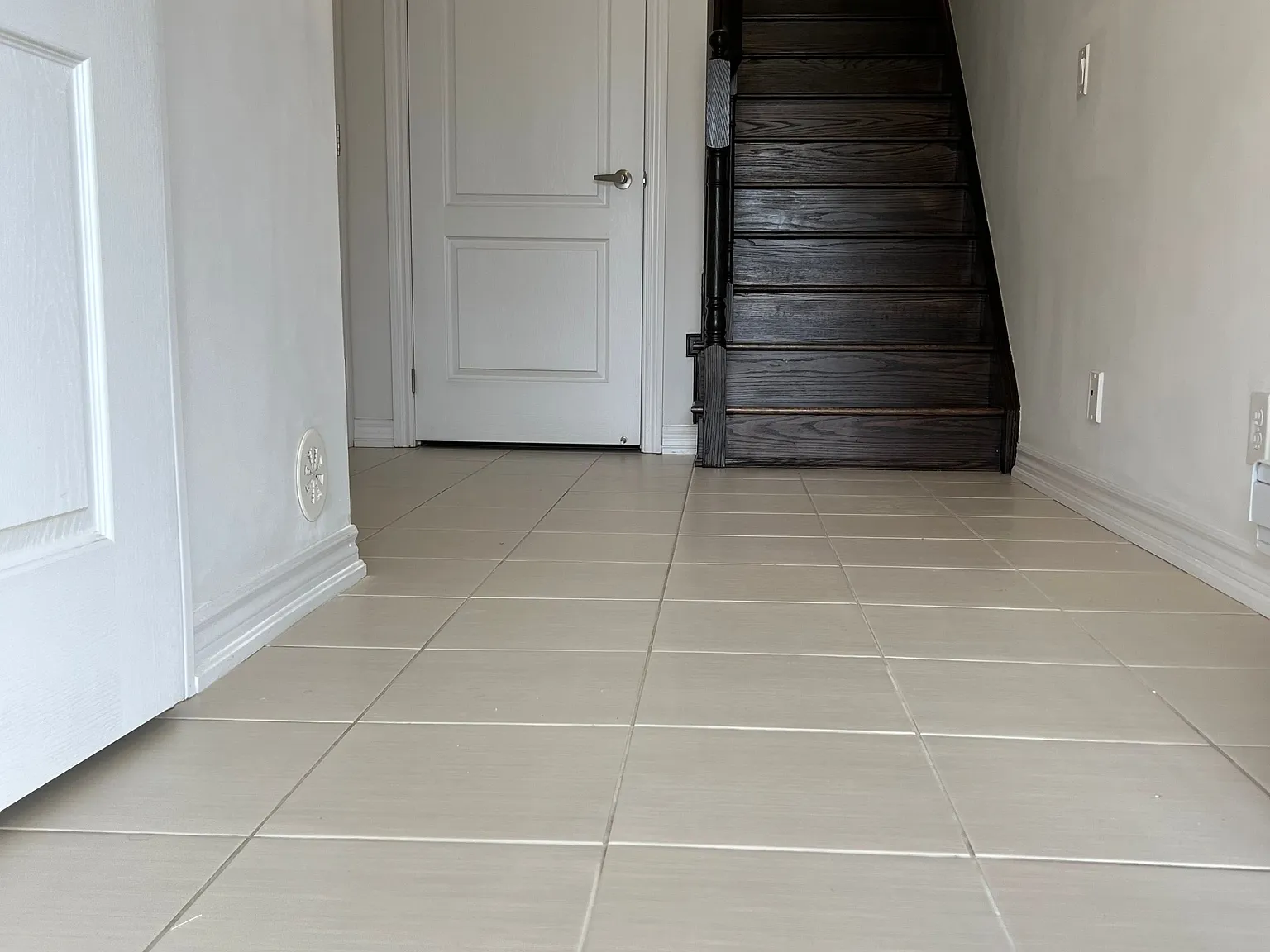 2 bed, $2,600 — Photo 2