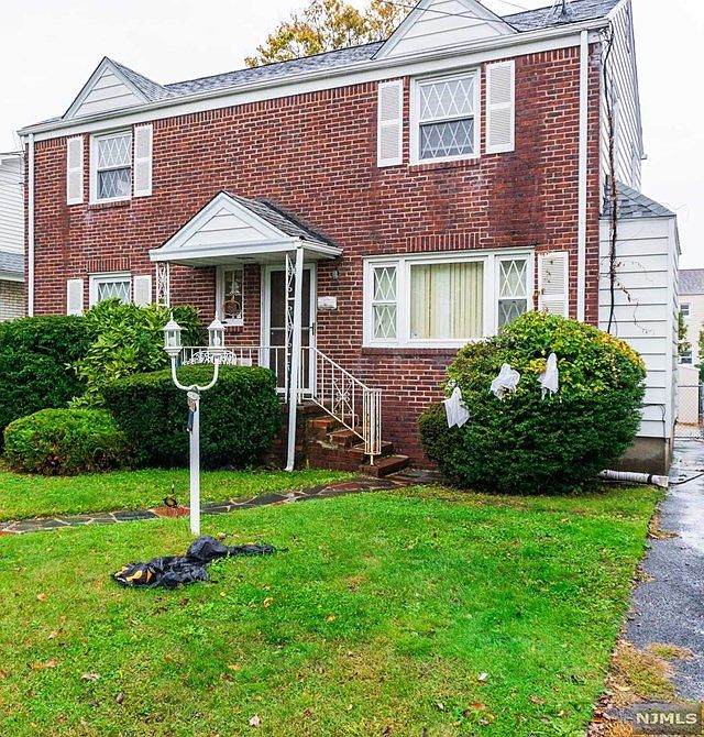 57 1st St North Arlington NJ Zillow