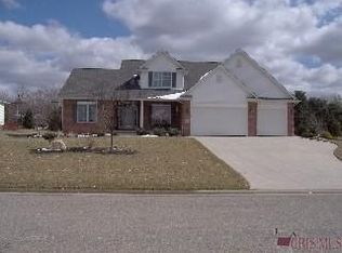 5526 Brook Run Ave NE, Louisville, OH 44641