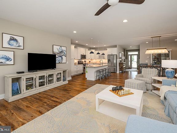 5th image of 30213 Back Bay Dr