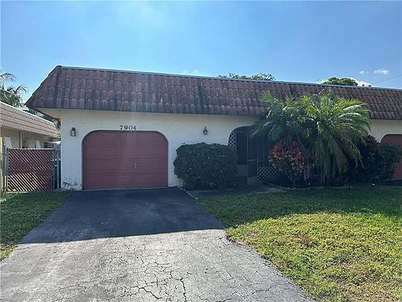 2nd image of 7904 NW 70th Ave