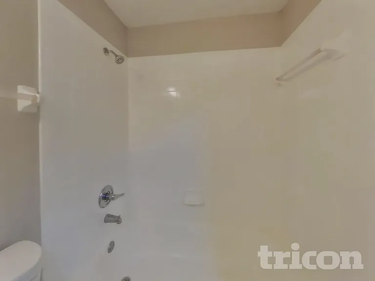 4522 Reynolds Creek Ave — Photo 11