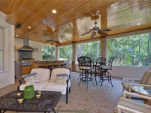 3rd image of 9807 Woodbay Dr