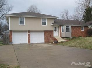 4515 S Farm Road 137, Springfield, MO 65810