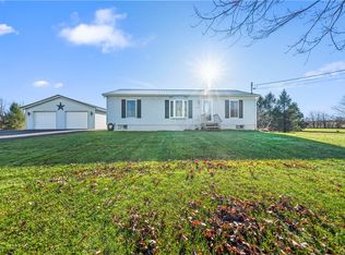2173 Trimble Rd, Clifton Springs, NY 14432
