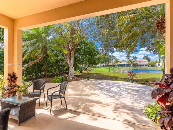 2130 SE 16th Ave, Homestead, FL 33035