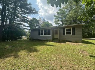 4 Campbell St, Augusta, ME 04330