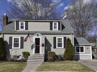 15 Kerna Rd, West Roxbury, MA 02132