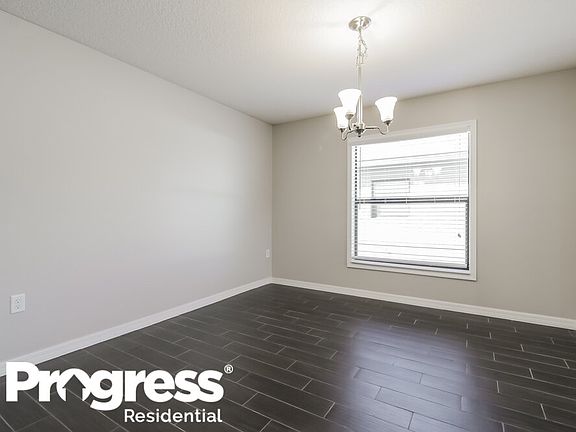5th image of 2290 Bexley Dr