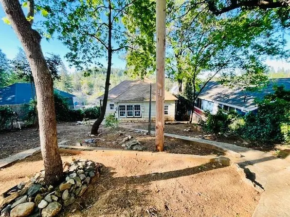 29 S Lincoln St, Colfax, CA 95713