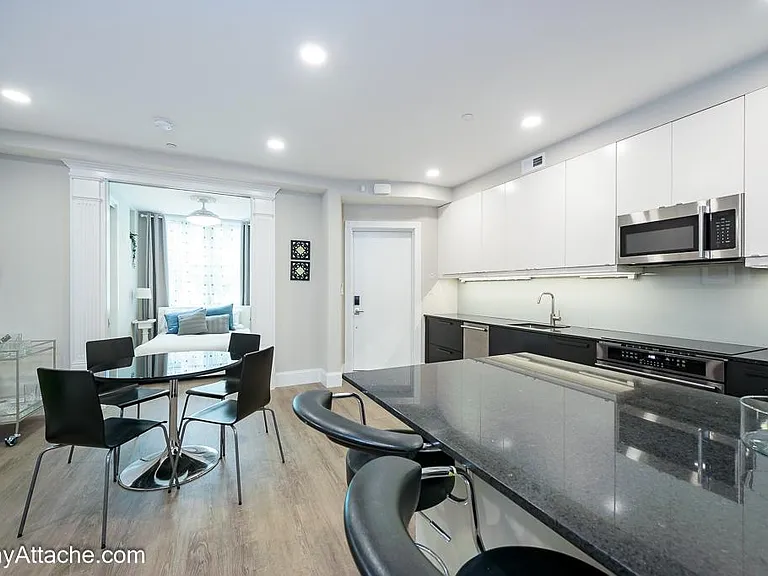 1521 Corcoran St NW #1 — Photo 5