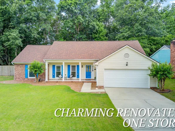 300 Hamlet Rd, Summerville, SC 29485