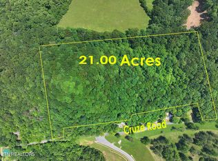 Cruze Rd, Powell, TN 37849