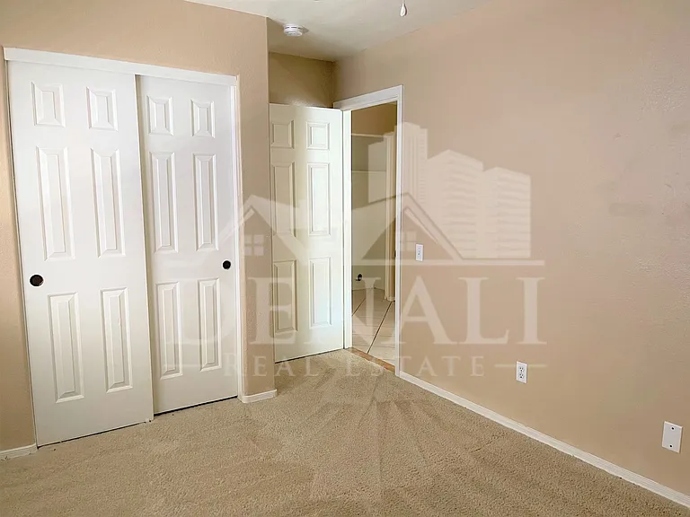 8736 E Nido Cir — Photo 11