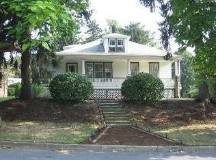 3831 Hillcrest Rd, Harrisburg, PA 17109