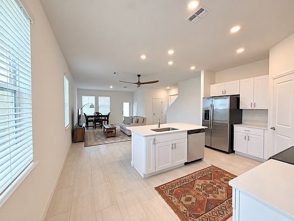 5th image of 10829 Littleton Isle Dr