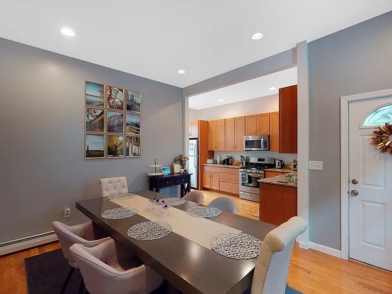 14 Holbrook St #1 — Photo 5