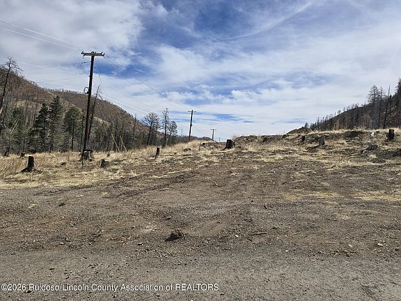 4th image of 1133 Main Rd