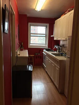 Sold by Yael Dunsky Real Estate | media 19