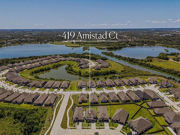 3rd image of 419 Amistad Ct