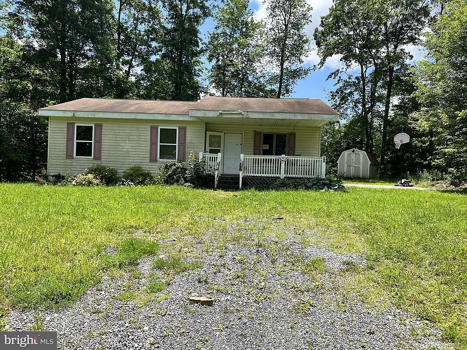 1st image of 32 Rockville Ct