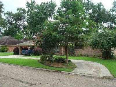 400 Robinhood Cir, Lafayette, LA, 70508