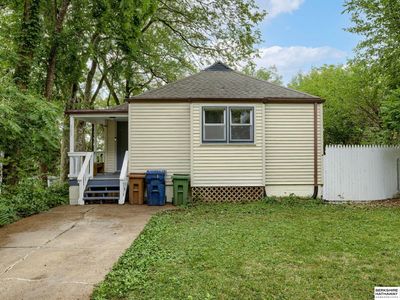 305 W 19th Ave, Bellevue, NE, 68005